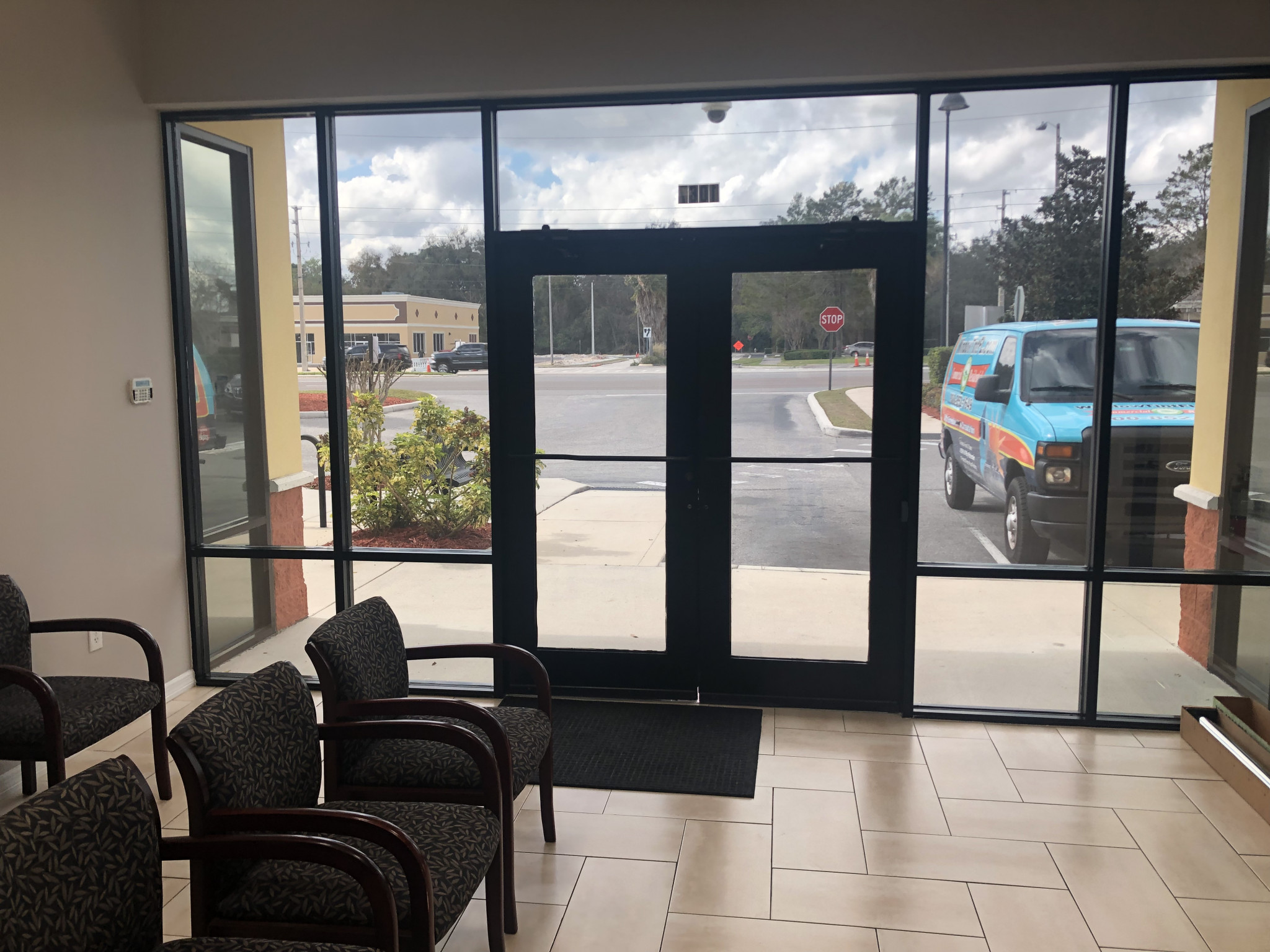Mirror Privacy Tint for Office in Orlando FL
